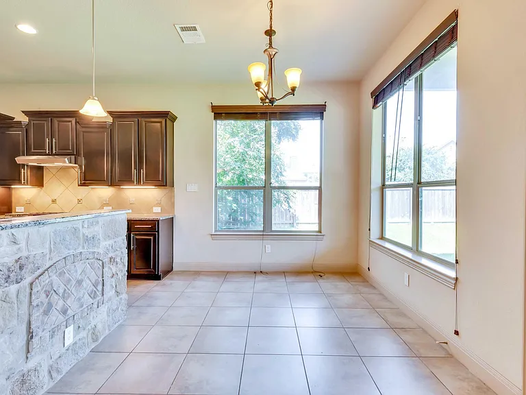 2500 Speidel Dr — Photo 34