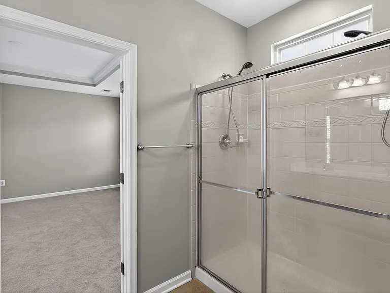 Owner's bath