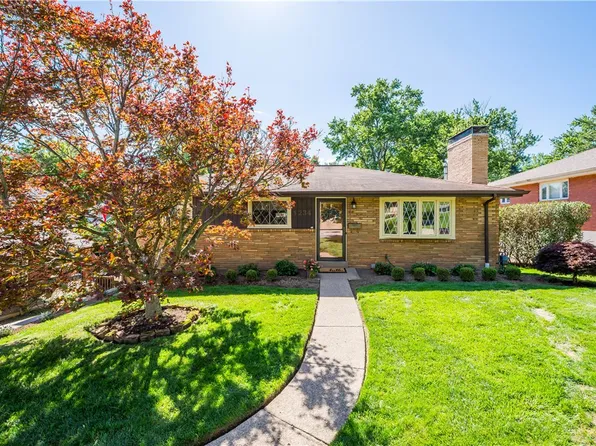 1234 Lakemont Dr, Pittsburgh, PA 15243