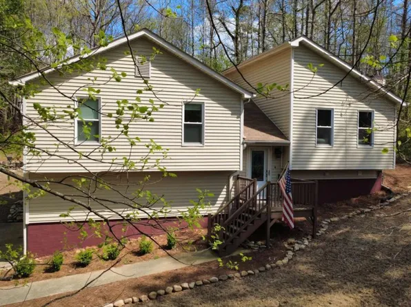 905 Lebanon Pl, Woodstock, GA 30188