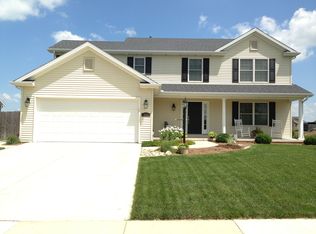 400 Harlan Wise Dr, Saint Joseph, IL