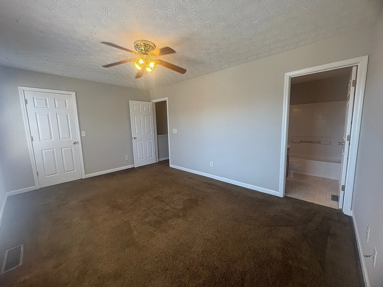 5863 Strathmoor Manor Lithonia Gerogia — Photo 4