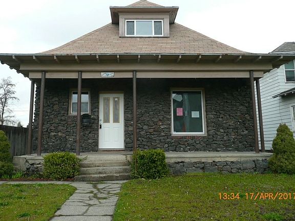 2nd image of 624 W Spofford Ave