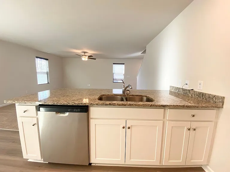 1611 Gate Hill Rd SE — Photo 11