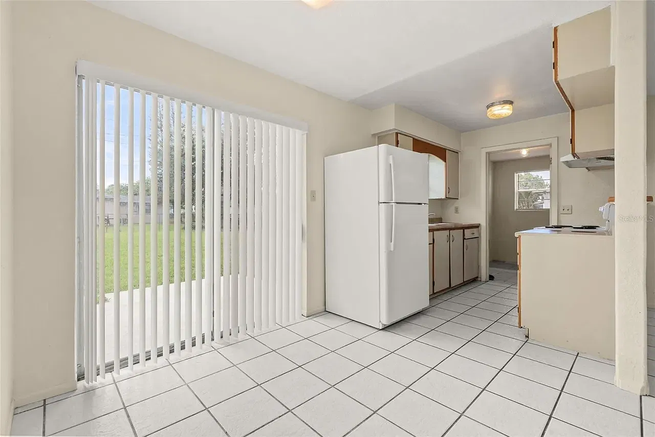 3 bed, 814 sqft, $1,750 — Photo 4