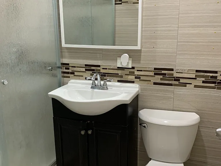 124 Biruta St #A2 — Photo 11
