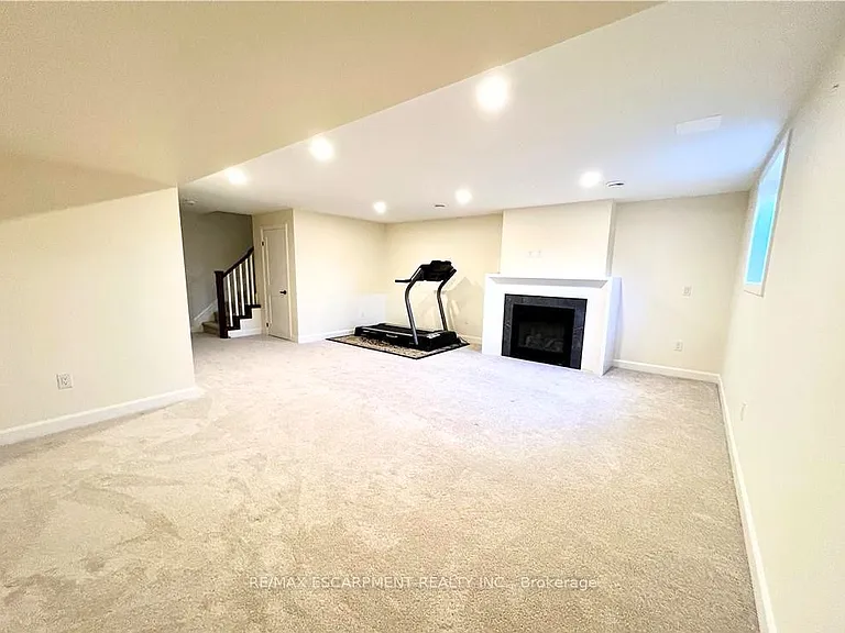 7174 Parsa St — Photo 26