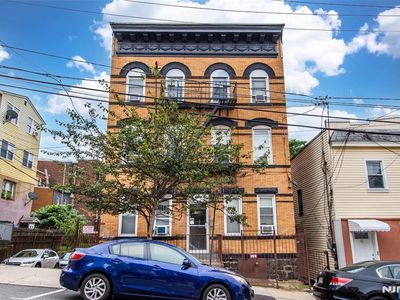 1109 6th St, North Bergen, NJ, 07047