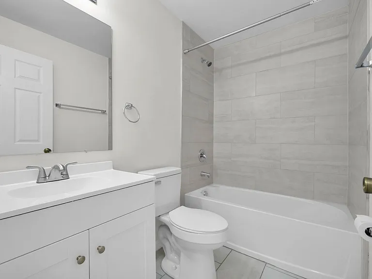 1413 Academy Blvd #1413 — Photo 17