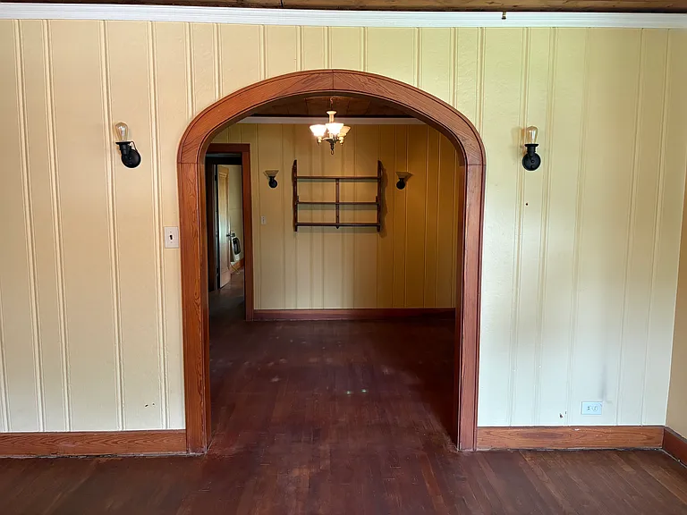 828 W Gandy St — Photo 5