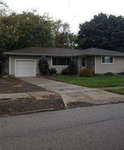 105 Sheffield St, Bellevue, OH, 44811