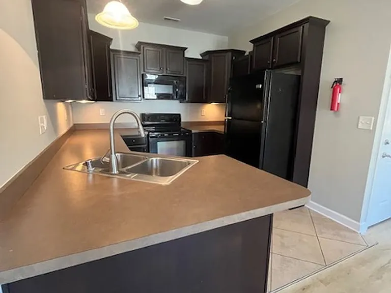 434 N Martin Luther King Blvd #201 — Photo 12