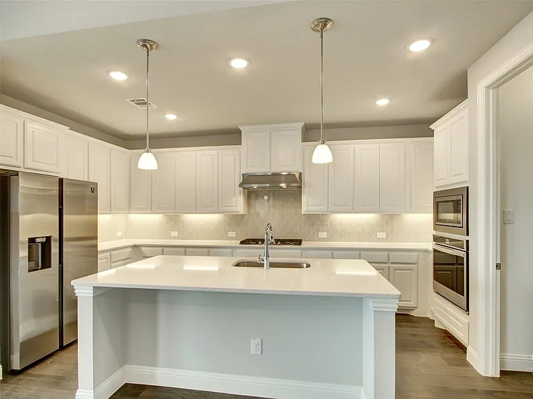 3717 Brinkley Dr — Photo 10