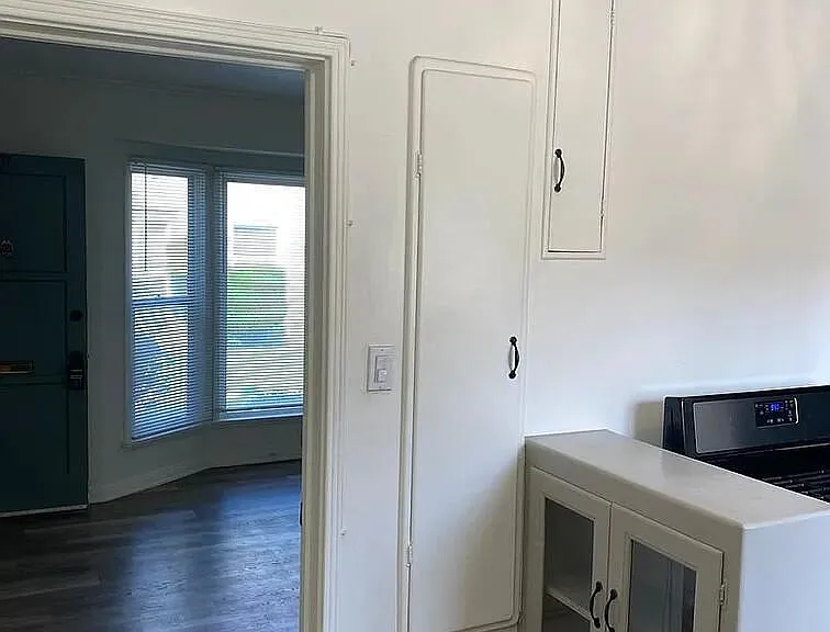1424 E Wilson Ave #A — Photo 6