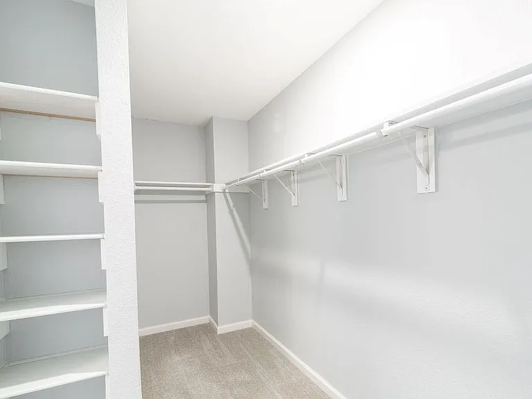 8319 Columbia Falls Dr — Photo 17