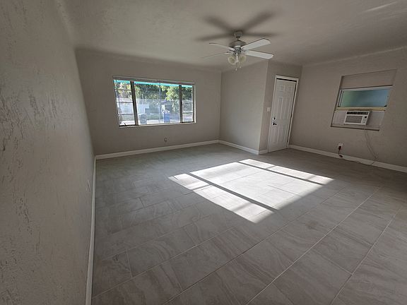 3rd image of 2505 7th St S #2517