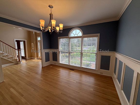 2nd image of 1016 Longhorn Ct