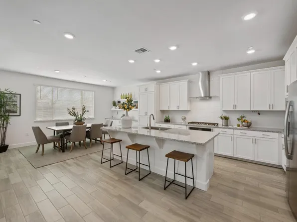3105 Southington Way, Roseville, CA 95747