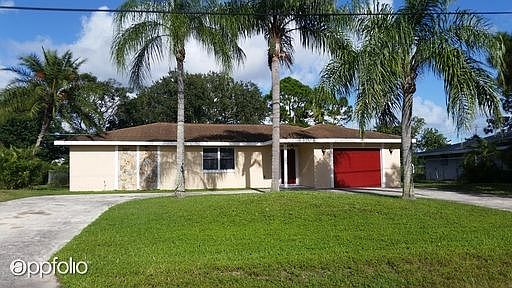 1st image of 193 SE Floresta Dr