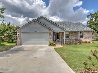 4036 S Rolling Oaks Cres W, Tulsa, OK 74107