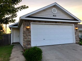 403 Cascade Cir, Springdale, AR 72764