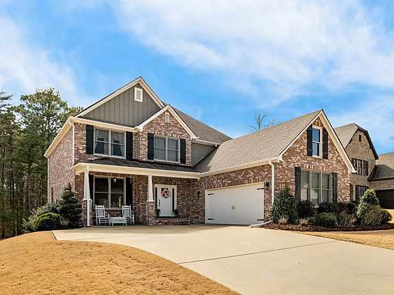 4th image of 3775 Cotswold Dr N