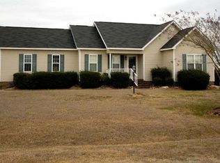 103 Sunridge Ln, Pikeville, NC 27863