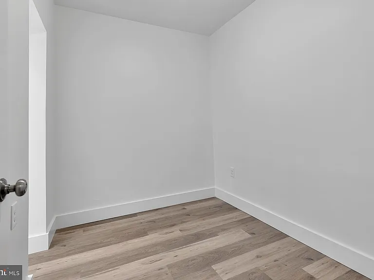 1353 Nicholson St NW #1 — Photo 17