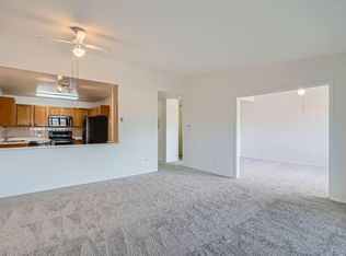 650 S Clinton St APT 4D, Denver, CO 80247