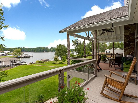 4th image of 106 Forest Hill Dr