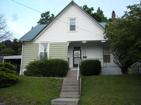 2911 Walters Ave, Bluefield, WV 24701