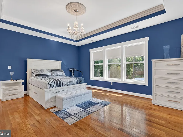 3925 Ashwood Pl — Photo 36