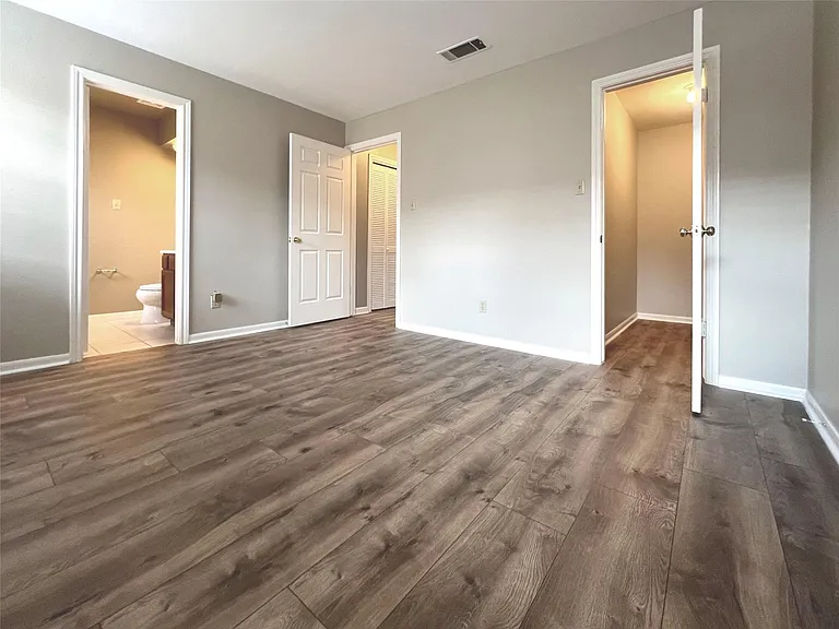 3300 Bellefontaine St #2 — Photo 12