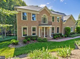 6906 Newby Hall Ct, Clifton, VA 20124