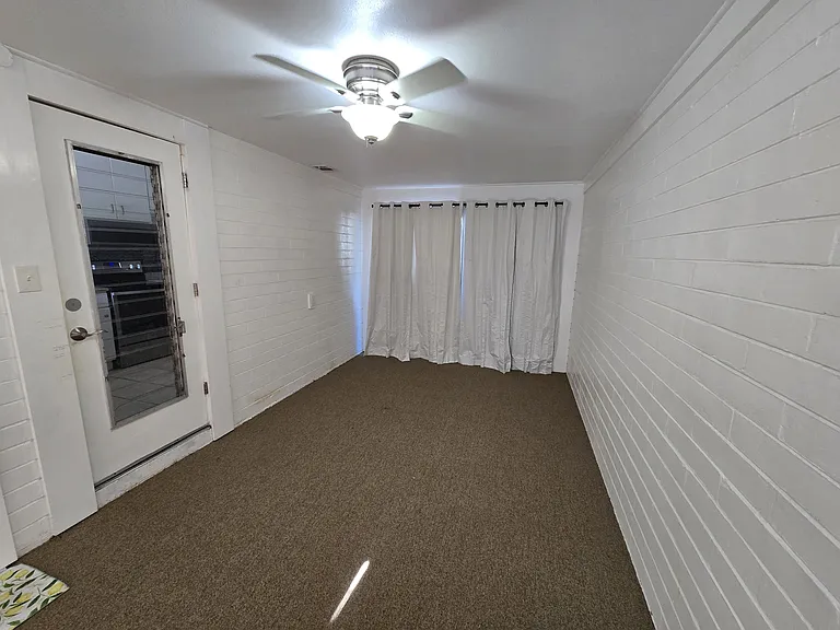 420 Indiana Ave — Photo 15