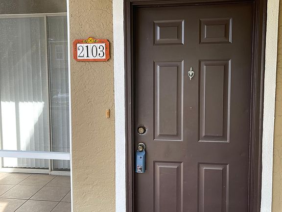 3rd image of 10075 Gate Pkwy N APT 2103