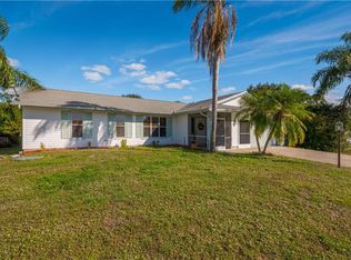 967 SW Sultan Dr, Port Saint Lucie, FL 34953