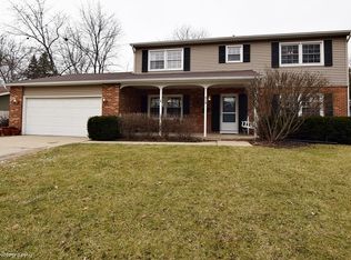 519 S 13th St, St Charles, IL 60174