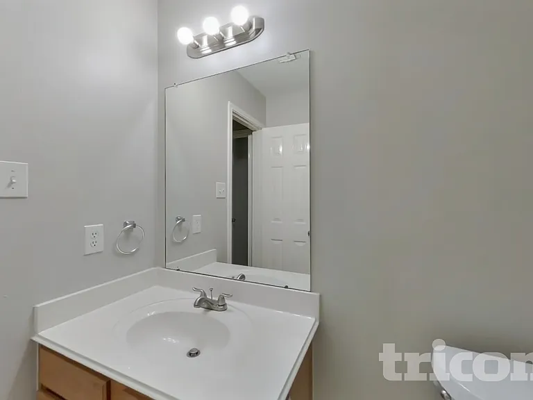 29418 Fox River Dr — Photo 15