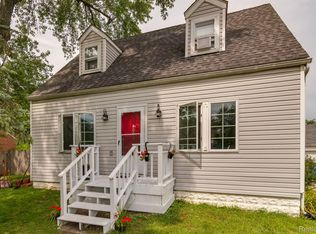 1069 E Reid Rd, Grand Blanc, MI 48439