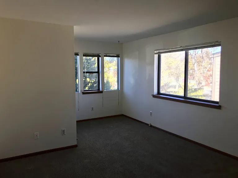 2012 Spruce St #1 — Photo 11