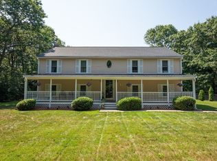 67 Roxy Cahoon Rd, Plymouth, MA 02360