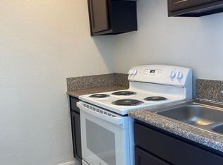 2504 Las Vegas Blvd N UNIT 16, North Las Vegas, NV 89030