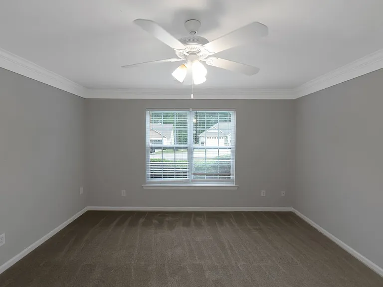 121 Breckenridge Point — Photo 13