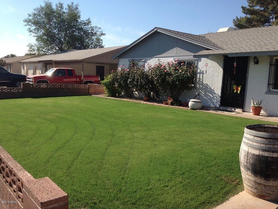 1st image of 1904 N 70th Dr