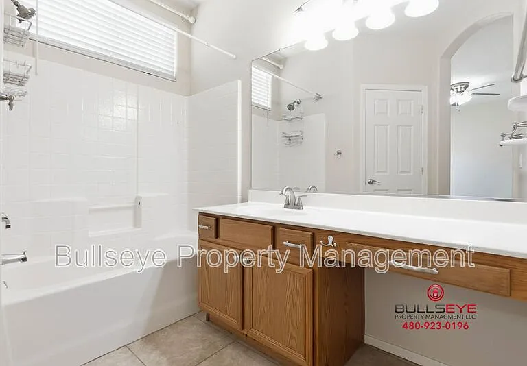 3736 E Woodside Way — Photo 25