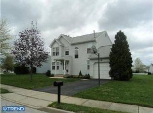 63 Vincent Dr, Burlington, NJ 08016
