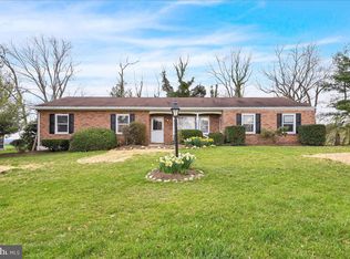 4413 Webster Dr N, York, PA 17402