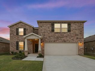 1829 Trace Dr, Aubrey, TX 76227