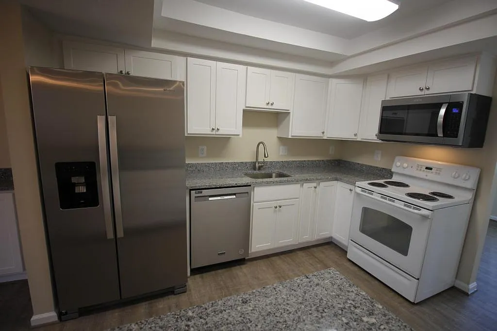 48 Monarch Drive — Photo 2